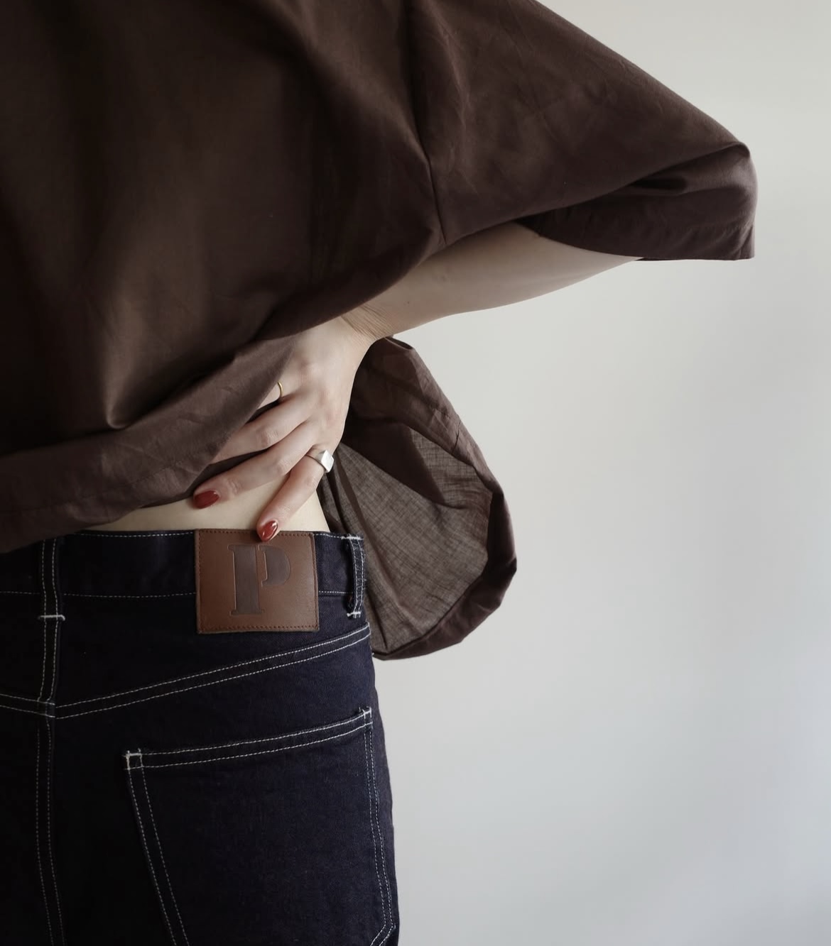 PORTE VINTAGEオリジナルデニム「PLAIN」─ 飾らない美しさをまとう一本